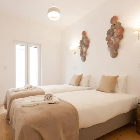Mouraria Blue Three-bedroom W/ Parking - By Lu Holidays Апартаменты Лиссабон